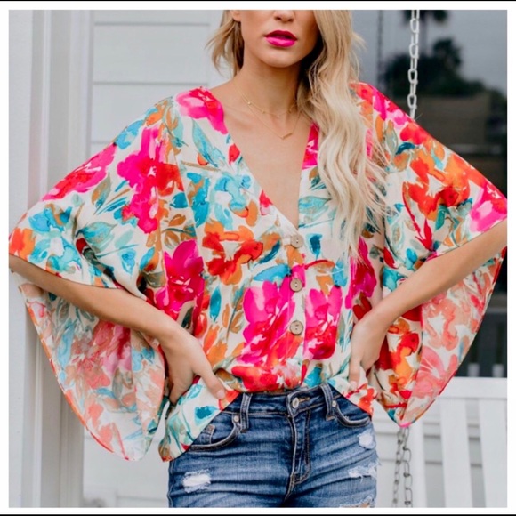 Colima Couture Tops - NWOT. Gorgeous Tropical Blouse